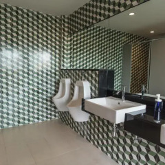 Отель Feung Nakorn Balcony Rooms and Cafe 3* Номер Делюкс с различными типами кроватей фото 6