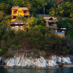 Отель Pacific Vacation пляж