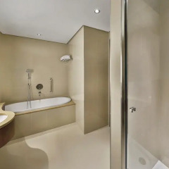 Отель Courtyard by Marriott Riyadh Olaya 4* Номер Делюкс с различными типами кроватей фото 3