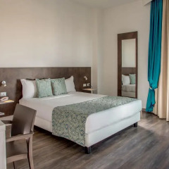 Phi Hotel Milano комната для гостей