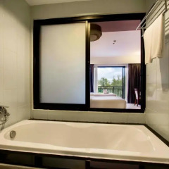 Отель D Varee Mai Khao Beach 4* Номер Делюкс фото 3