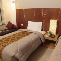 Отель Impress Resort комната для гостей фото 3