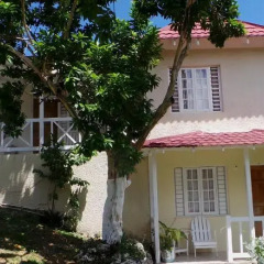 Отель The Crest Conference & Retreat Center 3* Вилла Делюкс с различными типами кроватей фото 4