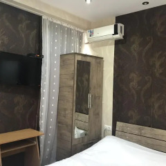Hotel Tourist Tbilisi Стандартный номер с двуспальной кроватью фото 3