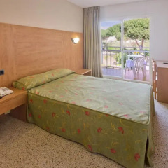 Hotel President комната для гостей фото 3