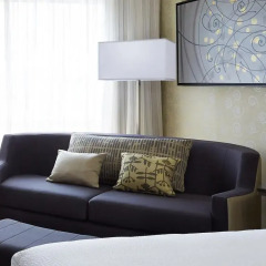 Отель Courtyard by Marriott Montreal Airport Канада, Монреаль - отзывы, цены и фото номеров - забронировать отель Courtyard by Marriott Montreal Airport онлайн комната для гостей фото 4