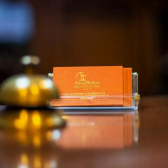 Отель SleepWalker Boutique Suites гостиничный бар