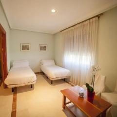 Hotel Castilla 3* Стандартный номер фото 5
