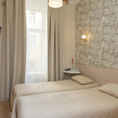 Гостиница Central Inn - Атмосфера в Санкт-Петербурге - забронировать гостиницу Central Inn - Атмосфера, цены и фото номеров Санкт-Петербург комната для гостей фото 9