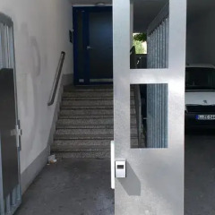 Отель M I N I T E L парковка