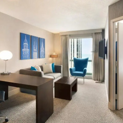 Отель Hilton Suites Chicago/Magnificent Mile комната для гостей фото 4