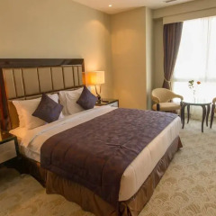Strato Hotel by Warwick 4* Номер Делюкс с различными типами кроватей фото 8