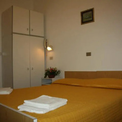 Hotel Rimini 2* Стандартный номер с двуспальной кроватью