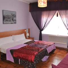 Отель Hostal Kukia Стандартный номер с двуспальной кроватью фото 5