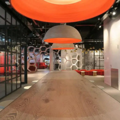 Отель Radisson Red Brussels Брюссель интерьер отеля