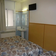 Отель Hostal Conde Güell комната для гостей фото 4