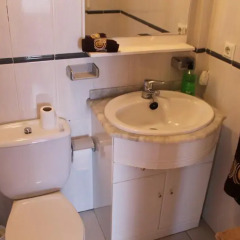 Апартаменты Apartment Los Montesinos ванная