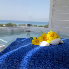 Отель Seabreeze Villa Греция, Калимнос - отзывы, цены и фото номеров - забронировать отель Seabreeze Villa онлайн бассейн фото 3