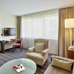 Austria Trend Hotel Bosei Wien 4* Стандартный семейный номер с двуспальной кроватью