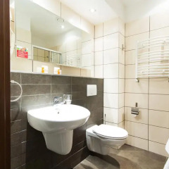 Отель Park Hotel Diament Wroclaw Польша, Вроцлав - отзывы, цены и фото номеров - забронировать отель Park Hotel Diament Wroclaw онлайн ванная фото 2