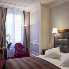 Отель Schweizerhof Zürich 4* Стандартный номер с двуспальной кроватью