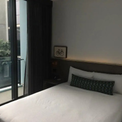 Alpha Mosaic Hotel Fortitude Valley 4* Номер категории Эконом с различными типами кроватей фото 4