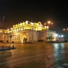 Отель Italian House Sofia Апартаменты с различными типами кроватей