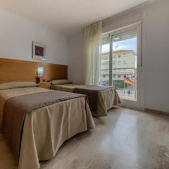 Hotel Apartamentos Loto Conil комната для гостей фото 2