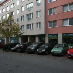 Отель Spacious Prague Flat парковка