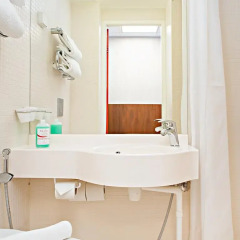 Отель Omena Hotel Yrjonkatu Финляндия, Хельсинки - 9 отзывов об отеле, цены и фото номеров - забронировать отель Omena Hotel Yrjonkatu онлайн ванная фото 4