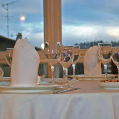 Отель Vista Alegre Hostal Кастро-Урдиалес питание