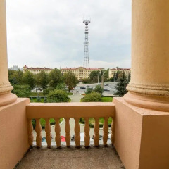 Отель Guide of Minsk Ploschad Pobedy Минск балкон