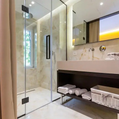 Отель Maccani Luxury Suites 4* Представительский люкс с различными типами кроватей фото 14