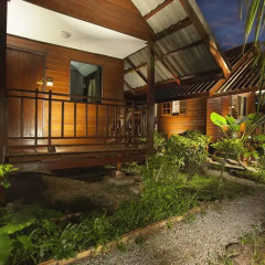 Отель Arowana resort Ланта балкон