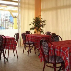 Отель Georgiev Guest House Болгария, Равда - отзывы, цены и фото номеров - забронировать отель Georgiev Guest House онлайн питание фото 2