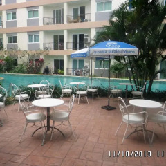 Отель Park Lane Condominium Паттайя бассейн фото 3