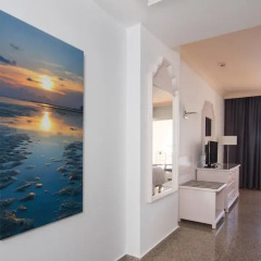 Отель Mac Puerto Marina Benalmádena 4* Улучшенный номер с различными типами кроватей фото 5