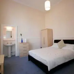 Отель Onslow Guest house 2* Стандартный номер с двуспальной кроватью (общая ванная комната)