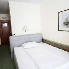 Отель AURBACHER 3* Стандартный номер фото 5