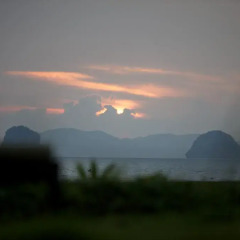 Отель The Elements Krabi Resort пляж фото 2