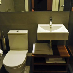Отель THE 8 Boutique B&B 3* Стандартный номер с двуспальной кроватью фото 9