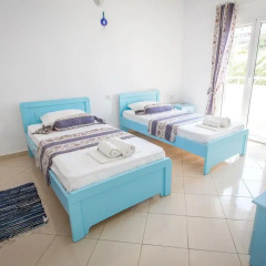 Two Mermaids Hotel 2* Стандартный номер с 2 отдельными кроватями фото 4