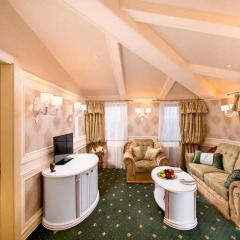 Kavalier Boutique Hotel 5* Люкс разные типы кроватей фото 4