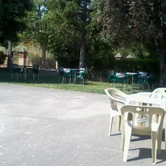 Отель Hostal Linares парковка