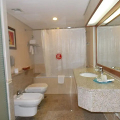 Отель Ramee Royal 4* Люкс фото 4