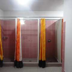Pit Stop Hostel Алматы сауна