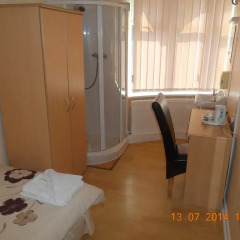 Отель New Central Guest House удобства в номере