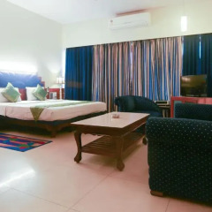 Hotel Natraj 3* Стандартный номер с различными типами кроватей фото 4