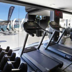 Отель AxelBeach Ibiza Spa & Beach Club - Adults Only фитнесс-зал