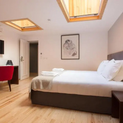 Отель Feels Like Home Rossio Prime Suites 4* Улучшенный люкс с различными типами кроватей фото 5